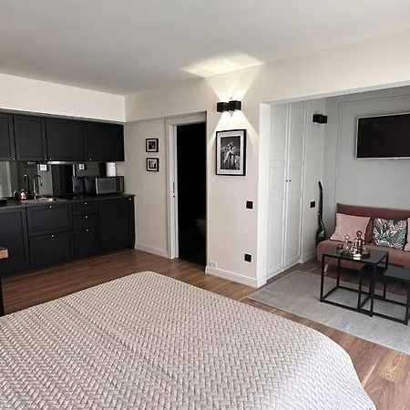 Modern In The Hearth Of Just A Few Steps From The Croisette Front And Shops - 2242 شقة *