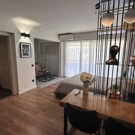 شقة Modern In The Hearth Of Just A Few Steps From The Croisette Front And Shops - 2242 كان
